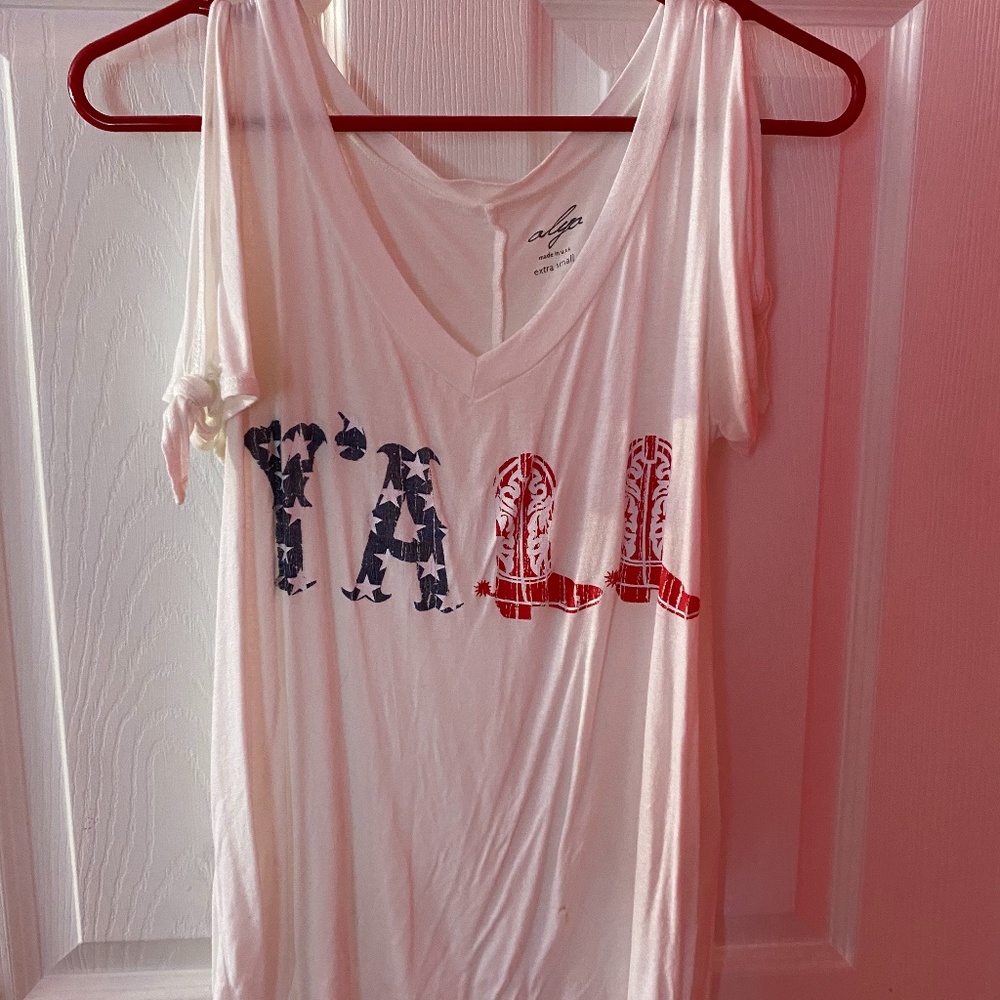 Women's Graphic T-Shirt - XS